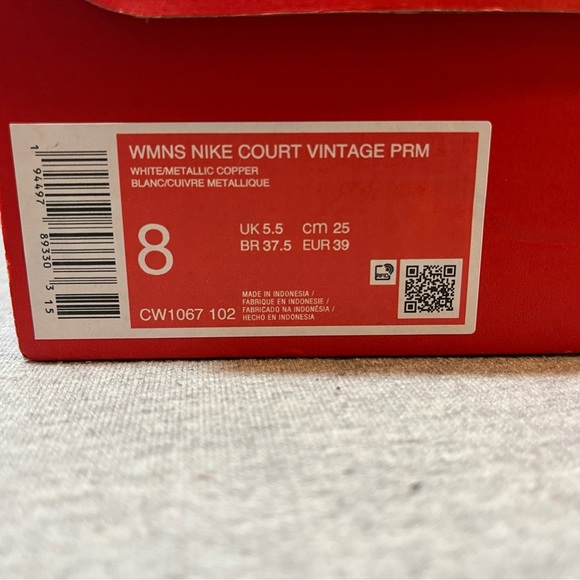 Nike Court Vintage PRM White/Metallic Copper Women’s Size 8 CW1067-102 - Picture 11 of 11